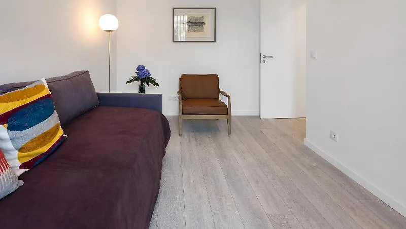 Lisbon Serviced Apartments Benformos